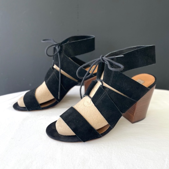 Steve Madden Shoes - STEVE MADDEN Ziana Shoes Black Suede Block Heel Sandals EXC Sz 8M